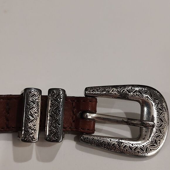 Latigo Brown Leather Belt with Silver Tone Accents Vintage Size 36 - Picture 9 of 11